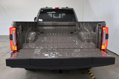 2026 Ford Super Duty F-350 SRW Platinum