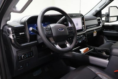 2026 Ford Super Duty F-350 SRW Lariat