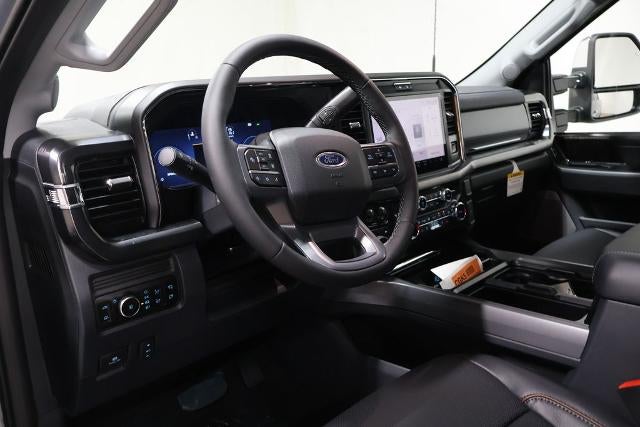 2026 Ford Super Duty F-350 SRW Lariat