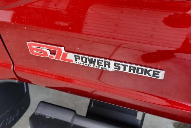 2027 Ford Super Duty F-350 SRW XLT