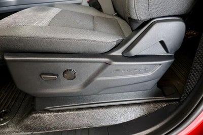2027 Ford Super Duty F-350 SRW XLT