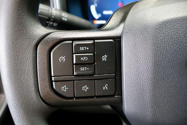 2027 Ford Super Duty F-350 SRW XLT