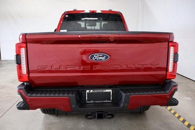 2027 Ford Super Duty F-350 SRW XLT