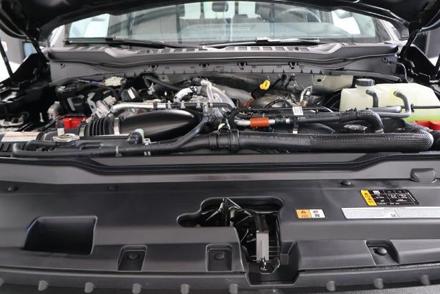 2027 Ford Super Duty F-350 SRW XL