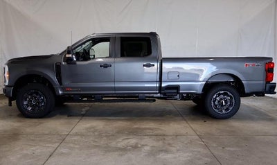 2027 Ford Super Duty F-350 SRW XL