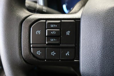 2027 Ford Super Duty F-350 SRW XLT