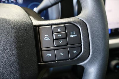 2027 Ford Super Duty F-350 SRW XLT