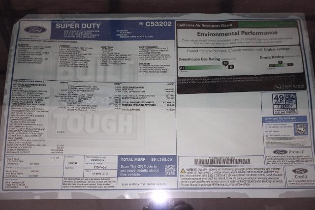 2027 Ford Super Duty F-350 SRW XLT