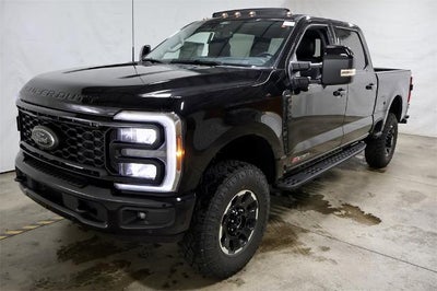 2026 Ford Super Duty F-350 SRW Lariat Tremor