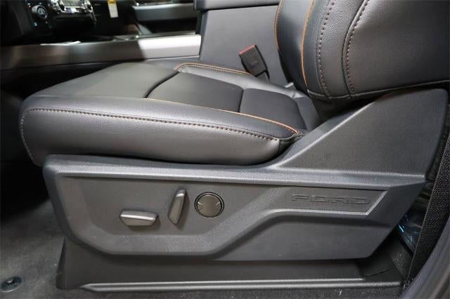 2026 Ford Super Duty F-350 SRW Lariat Tremor