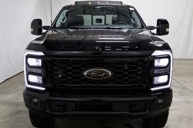 2026 Ford Super Duty F-350 SRW Lariat Tremor