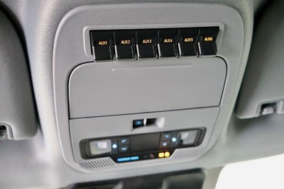 2027 Ford Super Duty F-350 SRW XL