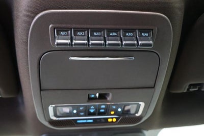 2027 Ford Super Duty F-350 SRW King Ranch