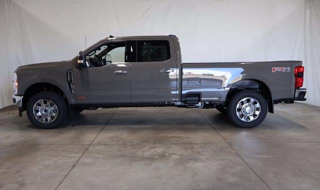 2027 Ford Super Duty F-350 SRW King Ranch