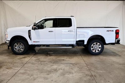 2026 Ford Super Duty F-350 SRW Lariat