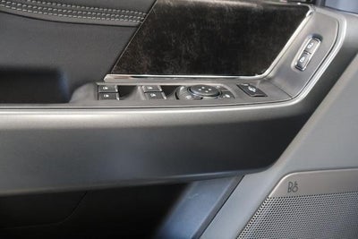 2027 Ford Super Duty F-350 SRW XLT