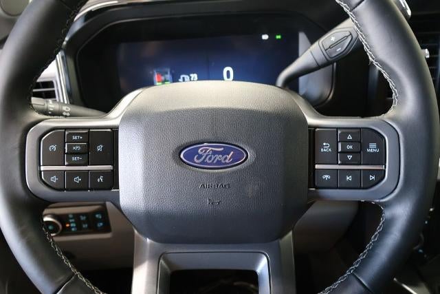 2027 Ford Super Duty F-350 SRW XLT