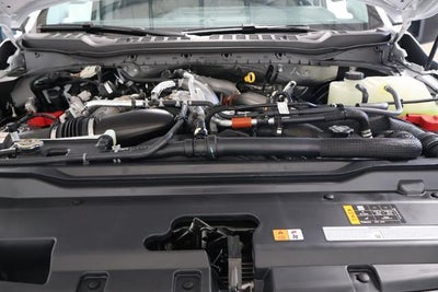 2027 Ford Super Duty F-350 SRW XLT