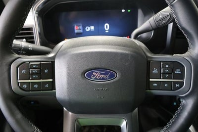 2027 Ford Super Duty F-350 SRW XLT