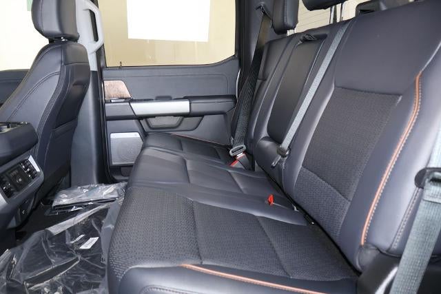 2027 Ford Super Duty F-350 SRW Lariat