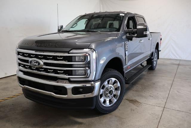 2027 Ford Super Duty F-350 SRW Lariat