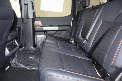 2027 Ford Super Duty F-350 SRW Lariat