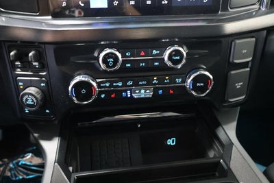 2027 Ford Super Duty F-350 SRW Lariat