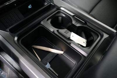 2027 Ford Super Duty F-350 SRW Lariat