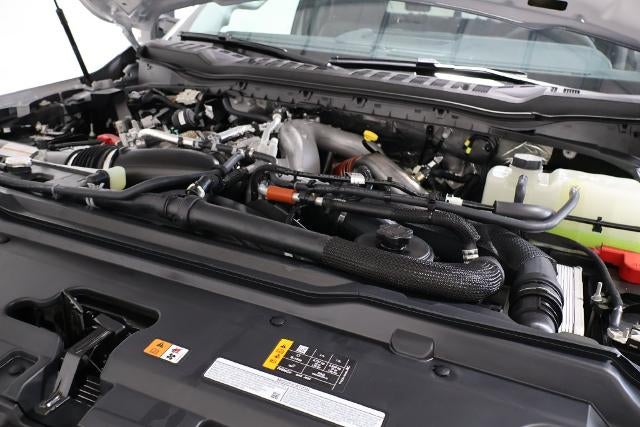 2027 Ford Super Duty F-350 SRW Lariat