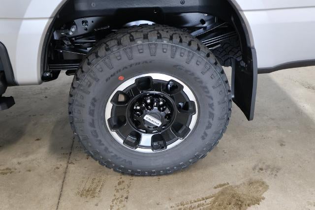 2027 Ford Super Duty F-350 SRW Lariat
