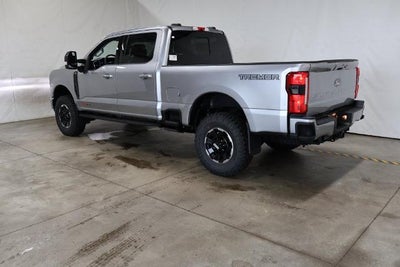 2027 Ford Super Duty F-350 SRW Lariat