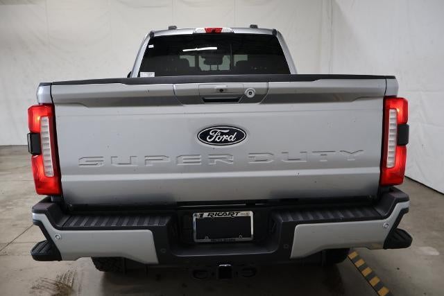 2027 Ford Super Duty F-350 SRW Lariat