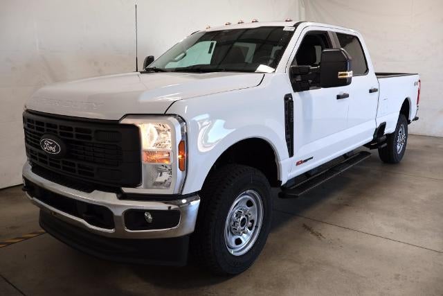 2027 Ford Super Duty F-350 SRW XL