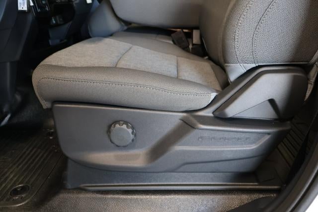 2027 Ford Super Duty F-350 SRW XL