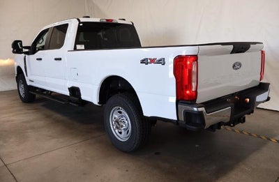 2027 Ford Super Duty F-350 SRW XL