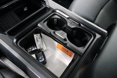 2027 Ford Super Duty F-350 SRW Lariat