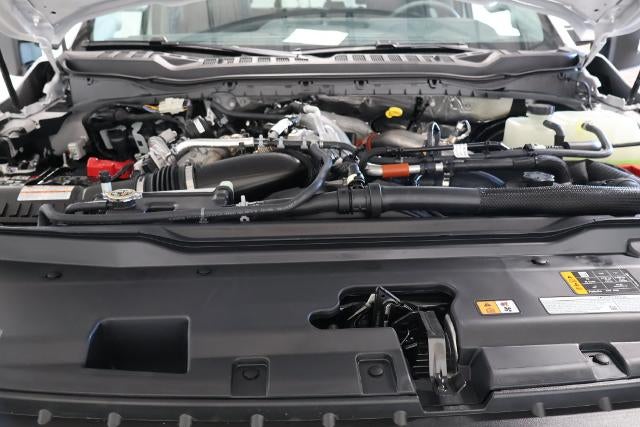 2027 Ford Super Duty F-350 SRW Lariat