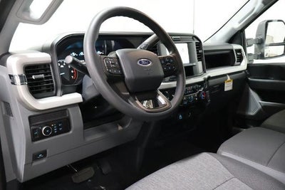 2026 Ford Super Duty F-350 SRW XL