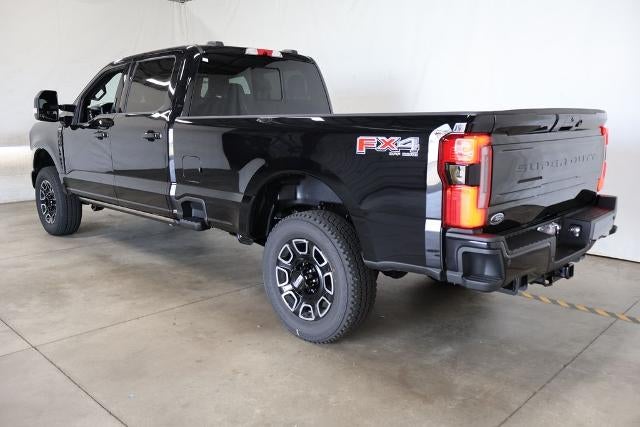 2026 Ford Super Duty F-350 SRW Platinum