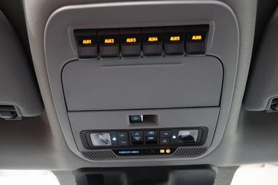 2026 Ford Super Duty F-350 SRW XLT Tremor