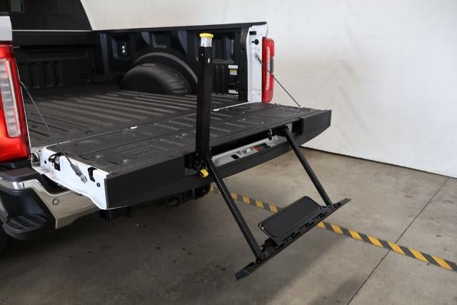 2027 Ford Super Duty F-350 SRW King Ranch