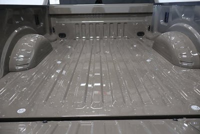 2027 Ford Super Duty F-350 SRW XLT