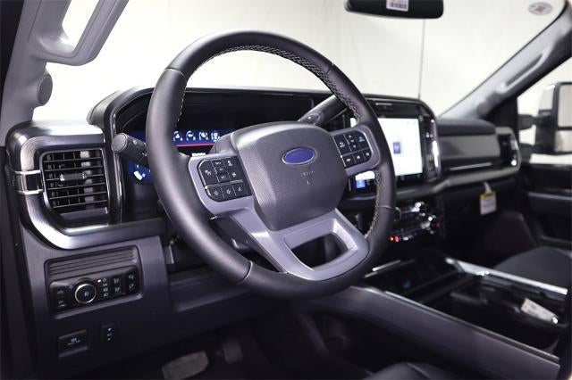 2025 Ford Super Duty F-350 SRW Lariat