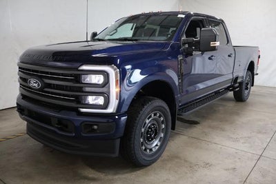 2027 Ford Super Duty F-350 SRW XLT