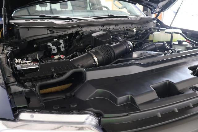 2027 Ford Super Duty F-350 SRW XLT