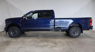 2027 Ford Super Duty F-350 SRW XLT