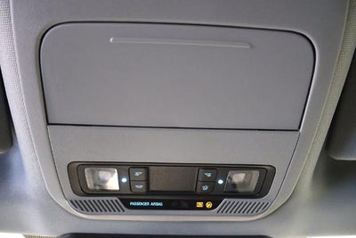 2027 Ford Super Duty F-350 SRW XLT