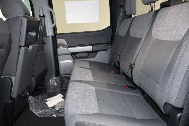2027 Ford Super Duty F-350 SRW XLT