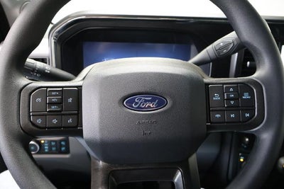 2027 Ford Super Duty F-350 SRW XLT