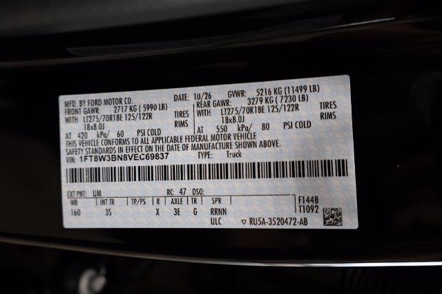 2027 Ford Super Duty F-350 SRW XLT
